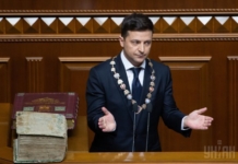 В нинішній ситуації найбільшим пріоритетом є сформувати противагу політичній силі Зеленського