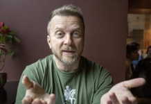 Відкритий лист до шоумена Зеленського. «Володя, Володєнька, дурілка картонная…да я жє тєбя зубамі загризу…»