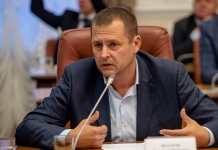 Зеленский подарил Днепр олигархам и мафиози