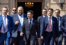 Від Разумкова до Татарова: що не так з кадрами «слуг народу»