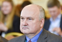 Дивне політичне самогубство Смешка