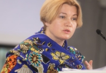 Єдина країна, яка прагне референдуму щодо Криму чи Донбасу – це Росія