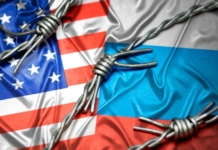 США збиралися ввести санкції проти оточення Путіна, яке живе і зберігає гроші на Заході. Тому він і почав брязкати зброєю біля наших кордонів